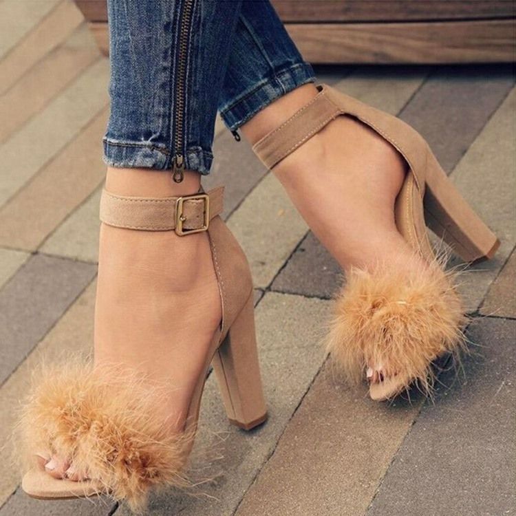 Faux Fur Heel Covering Chunky Heel Damesandaler