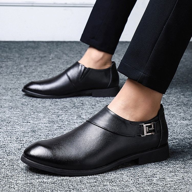 Plain Low-cut Upper Pointed Toe Herresko