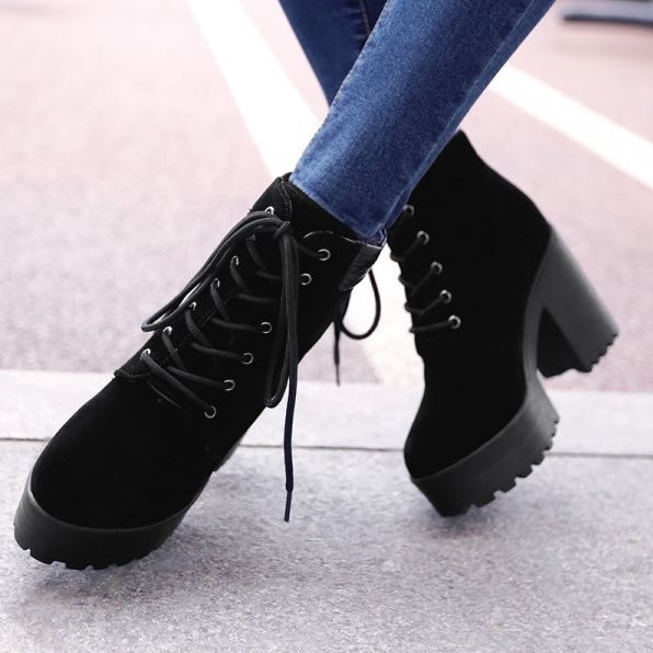 Kvindemode Lace-up Chunky Heel Boots