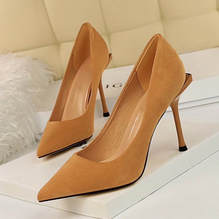 Kvinder Faux Suede Pointed Toe Stiletto Heel Slip-on Pumps