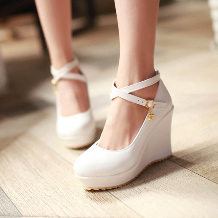 Kvinder Pretty Crossed Straps Wedges