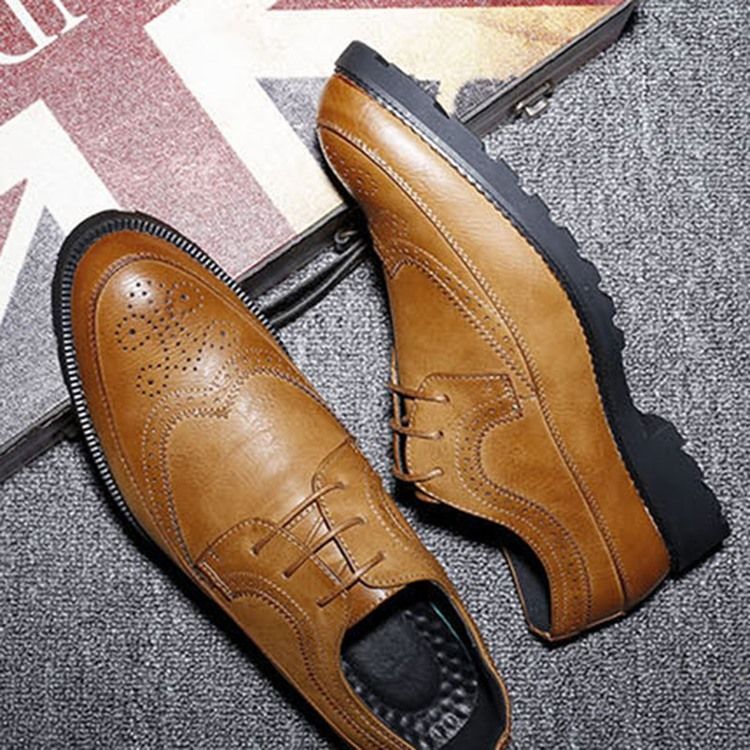 Plain Lace-up Pointed Toe Block Heel Men's Dress Shoes