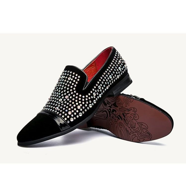 Rivet Round Toe Slip-on Herresko