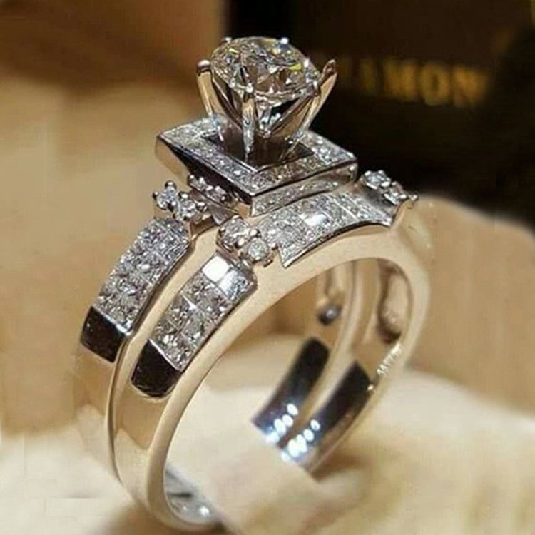 Rhinestone Diamante Shining Ring