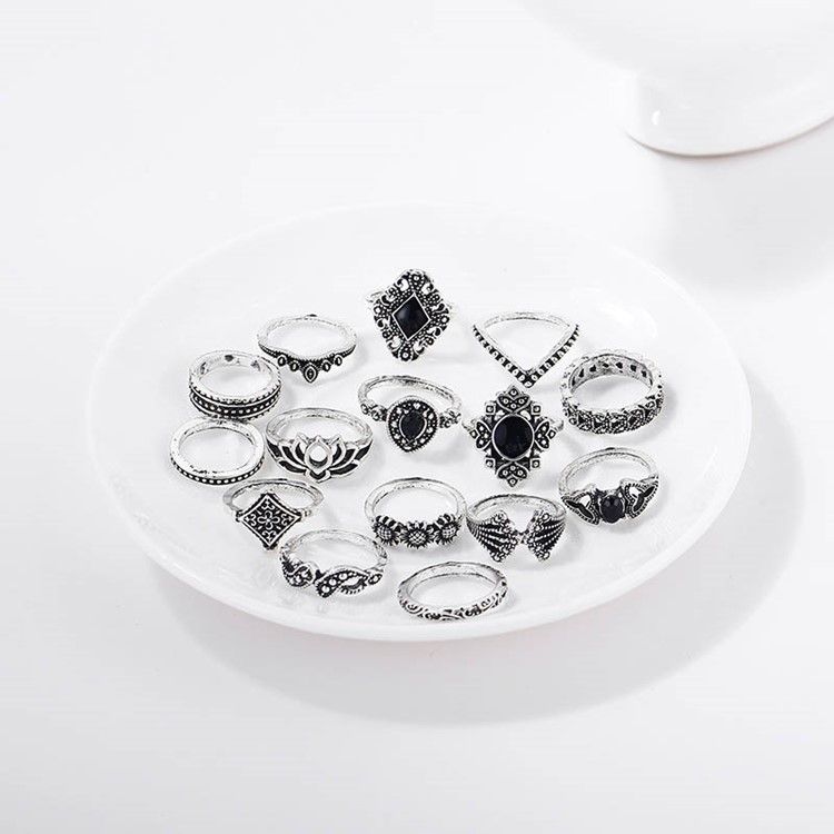 Vintage Alloy Women's Holiday Rings