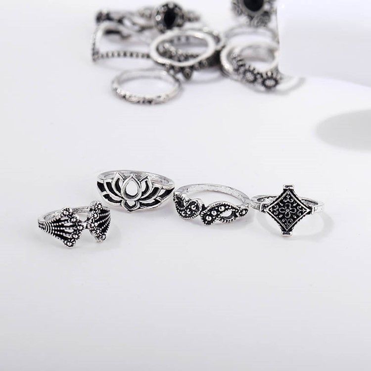 Vintage Alloy Women's Holiday Rings