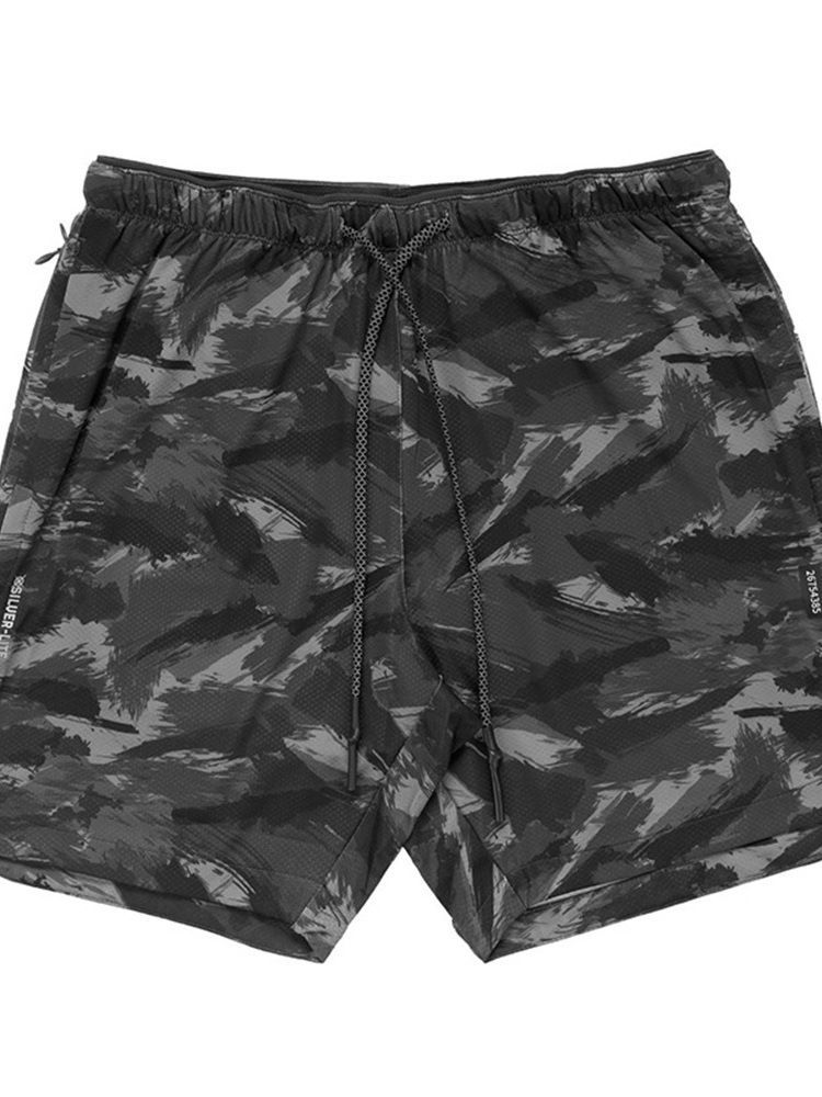 Slim Camouflage Print Casual Mid Waist Men's Shorts