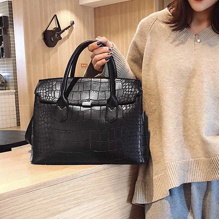 Business Alligator Rectangle Tote Bag